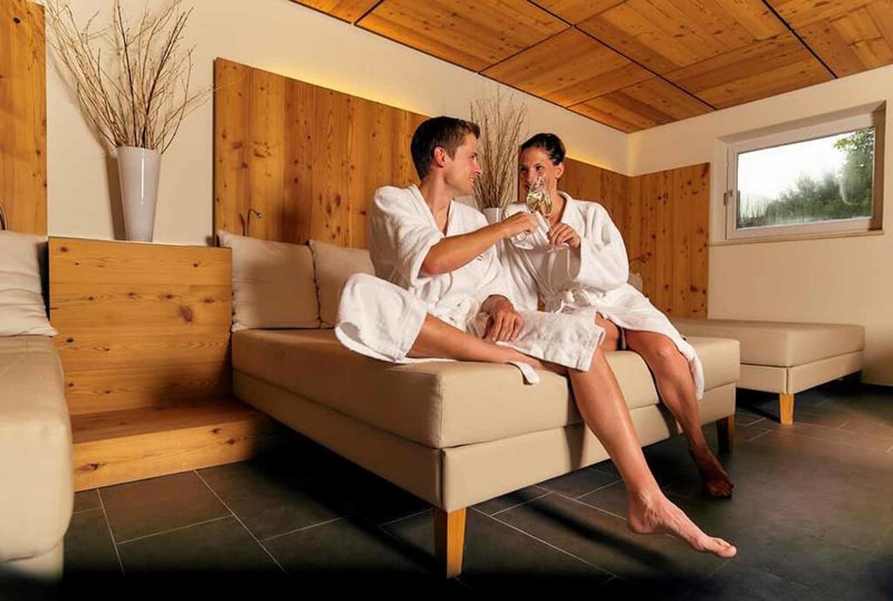 Zedernhof Gesundheits- & Wellnesshotel Stamsried Kültér fotó