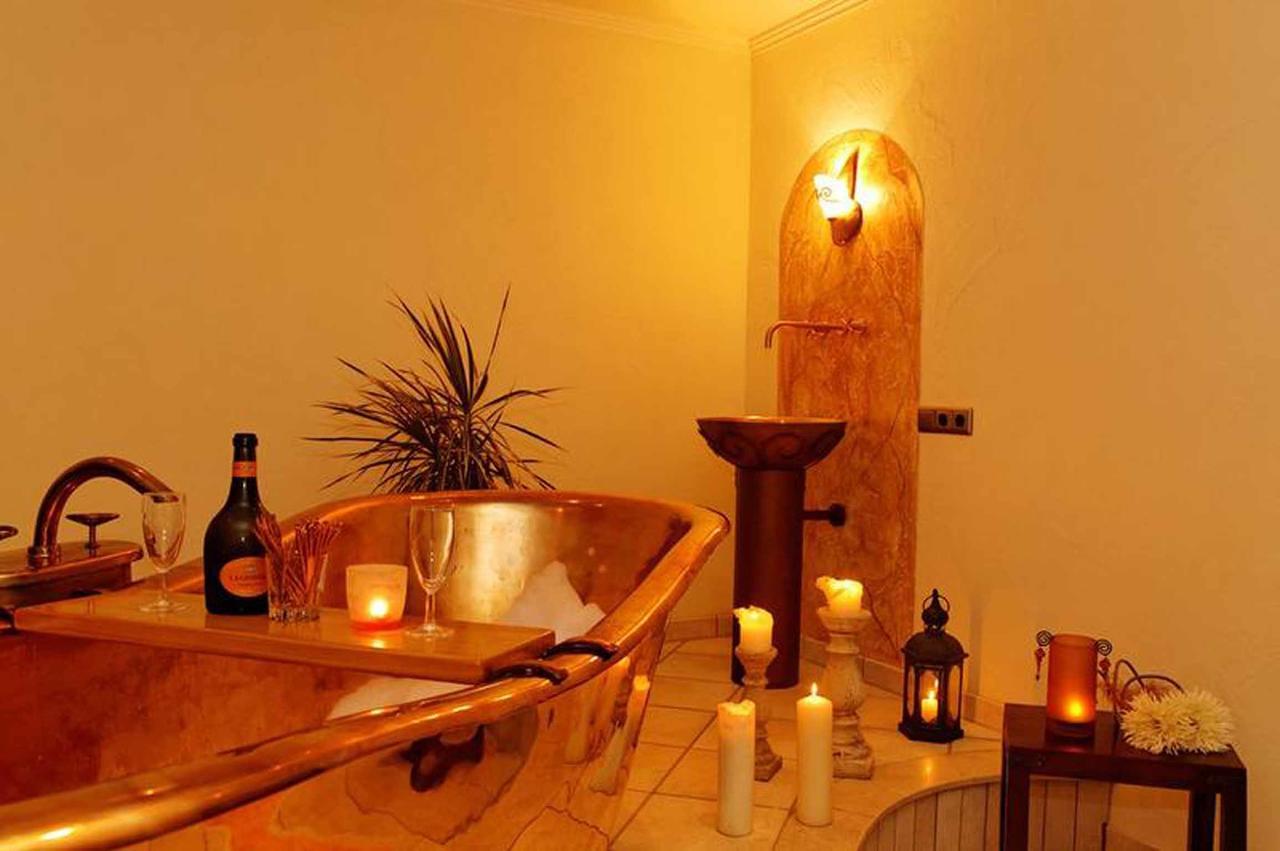 Zedernhof Gesundheits- & Wellnesshotel Stamsried Kültér fotó