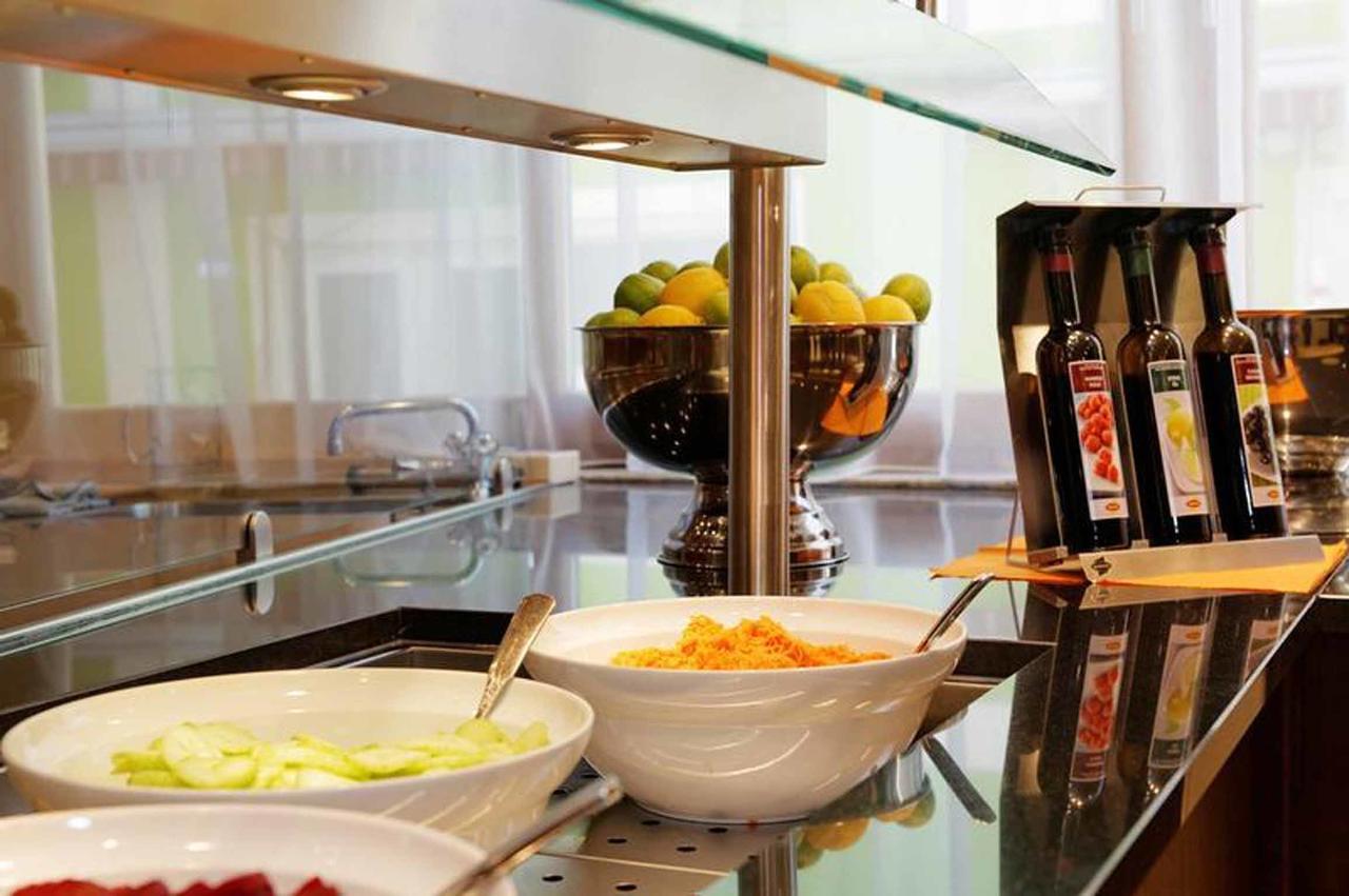 Zedernhof Gesundheits- & Wellnesshotel Stamsried Kültér fotó